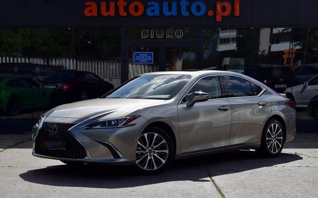 Lexus ES 2021
