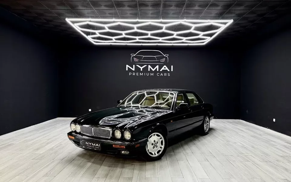 JAGUAR XJ 6 3.2