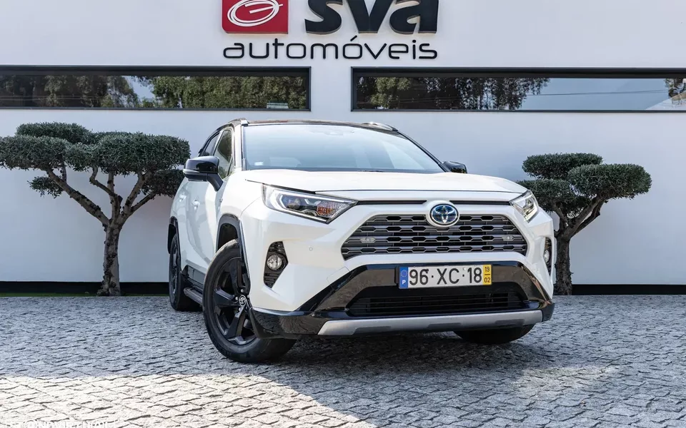 Toyota RAV4 2.5 HDF Exclusive