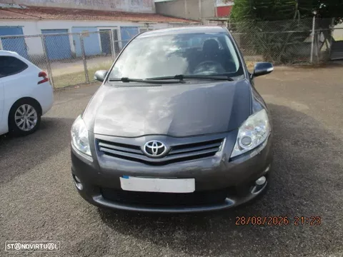 Toyota Auris 1.33 VVT-i ACtive