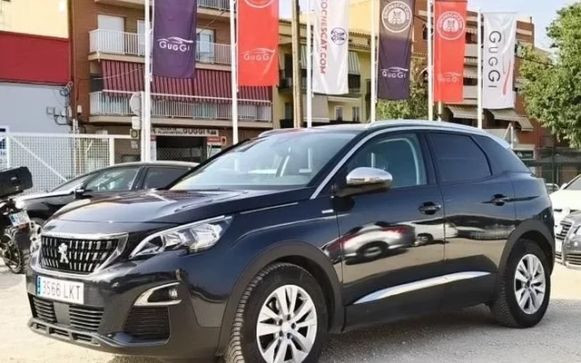 PEUGEOT 3008 3008 1.2 PureTech S&S Style 130