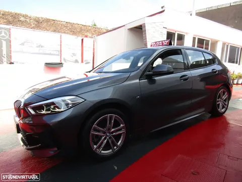 BMW 116 d Pack Desportivo M