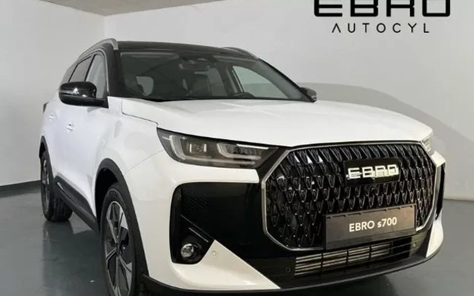 EBRO s700 s700 1.6 TGDI 7DCT Luxury FWD