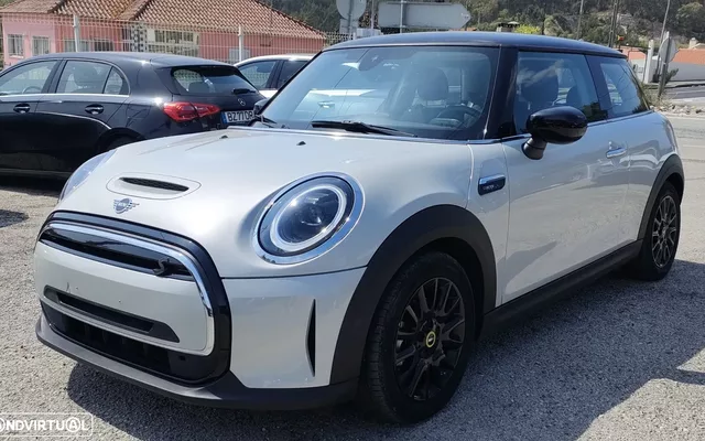 MINI 3 Portas Cooper SE
