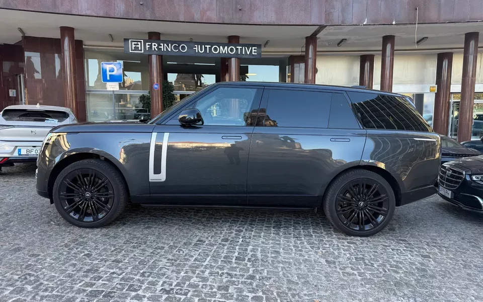 Land Rover Range Rover 4.4 P530 LWB 7L Autobiography