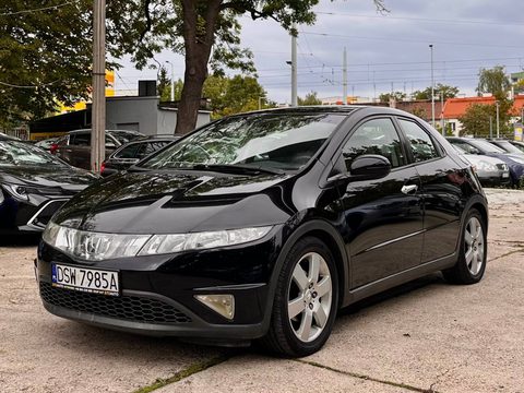 Honda Civic UFO 5DR