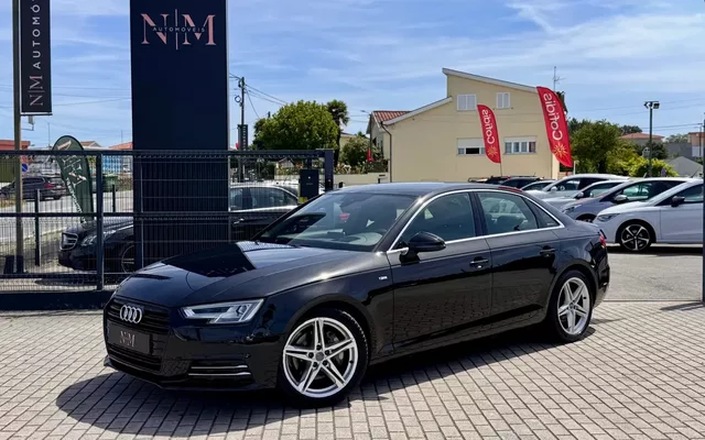 Audi A4 2.0 TDI S-line S tronic