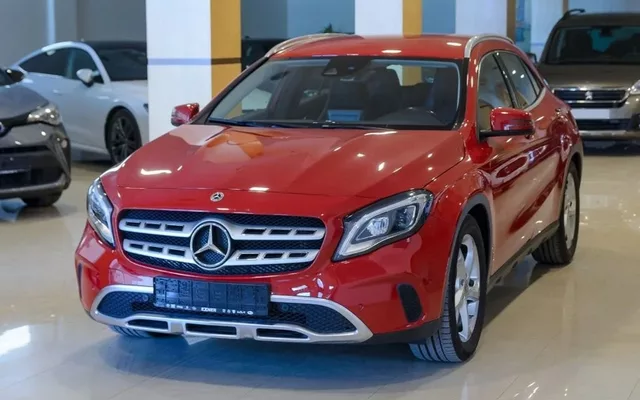 MERCEDES-BENZ Clase GLA GLA 220d Urban 7G-DCT