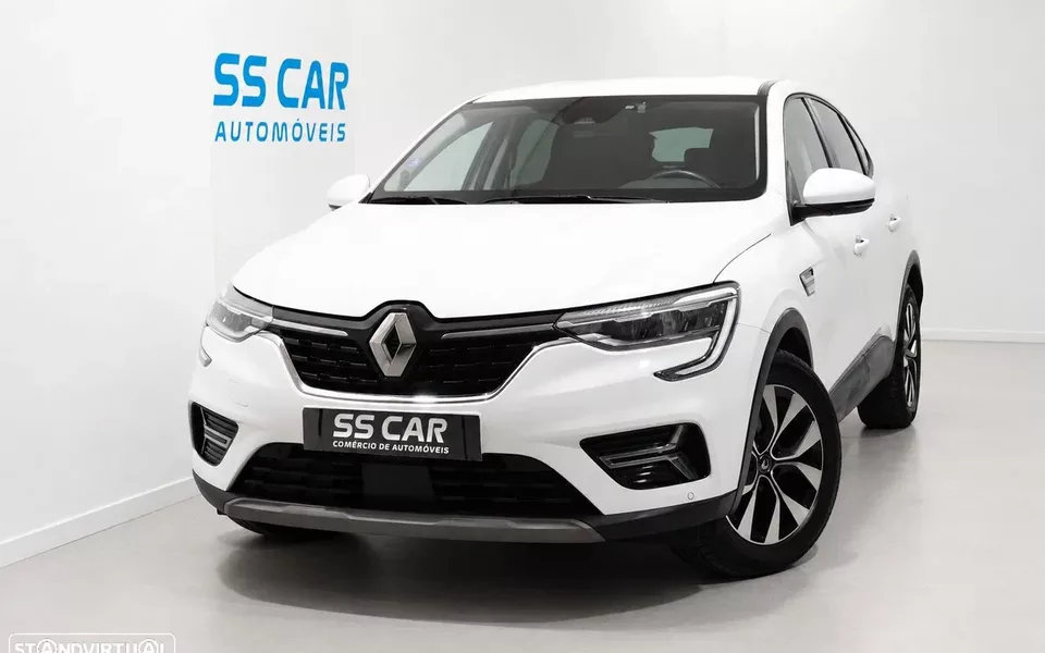 Renault Arkana 1.6 E-Tech Business