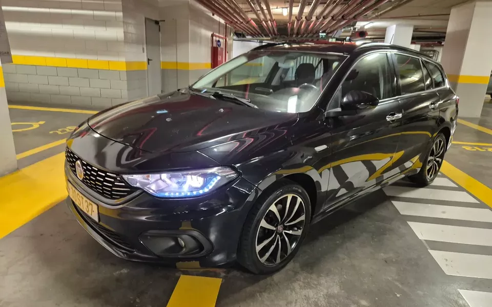 Fiat Tipo Station Wagon 1.3 M-Jet Lounge