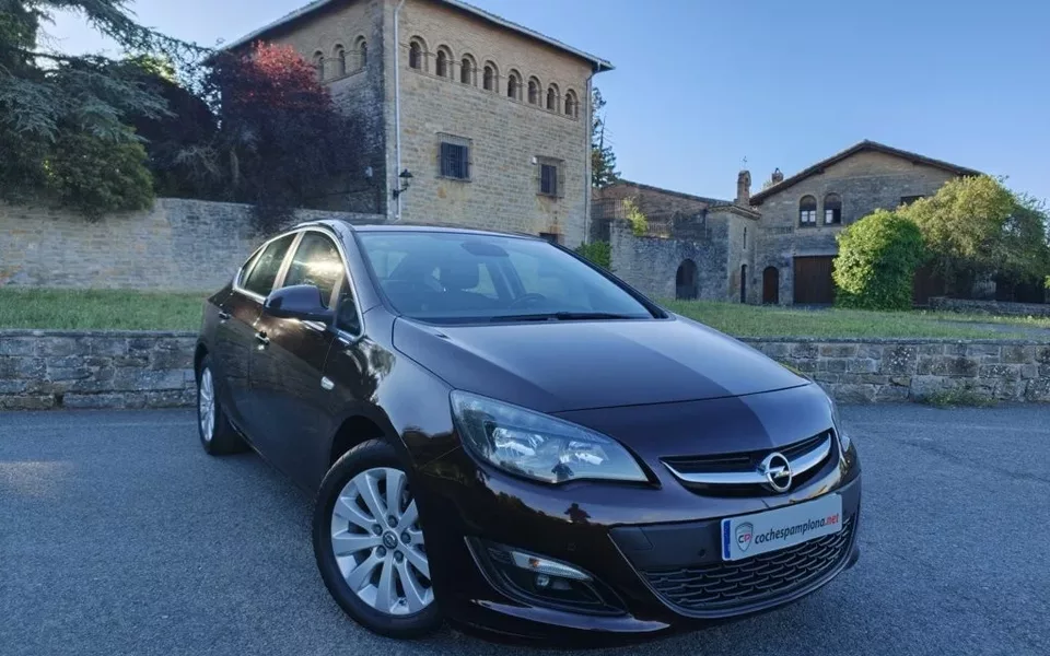 OPEL Astra Astra Sedán 1.6CDTi S/S Elegance 136