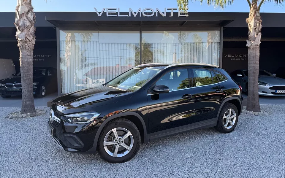 Mercedes-Benz GLA 250 e 8G-DCT Entry