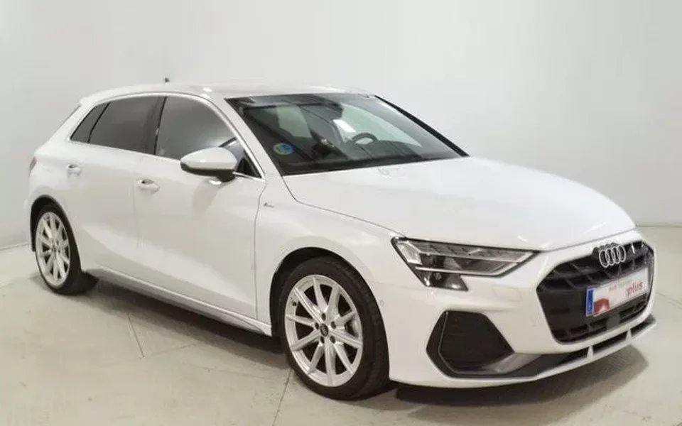AUDI A3 A3 Sportback TFSI S line S tronic 110kW