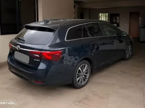 Toyota Avensis SW 2.0 D-4D Exclusive