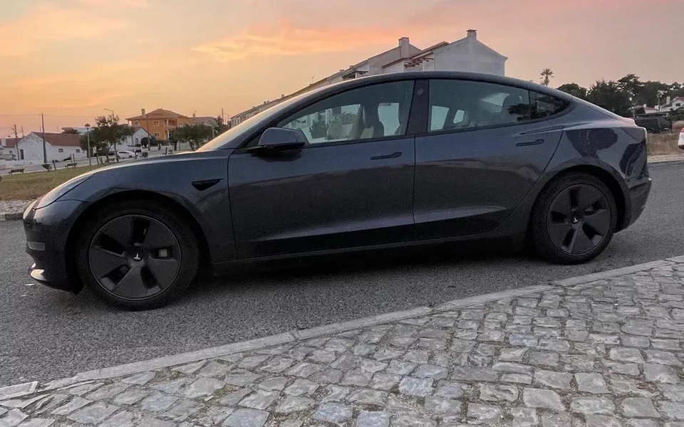 Tesla Model 3 Long Range Tração Integral