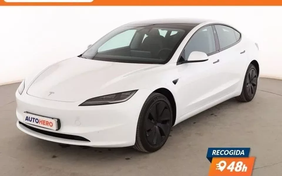 TESLA Model 3 Model 3 Long Range RWD