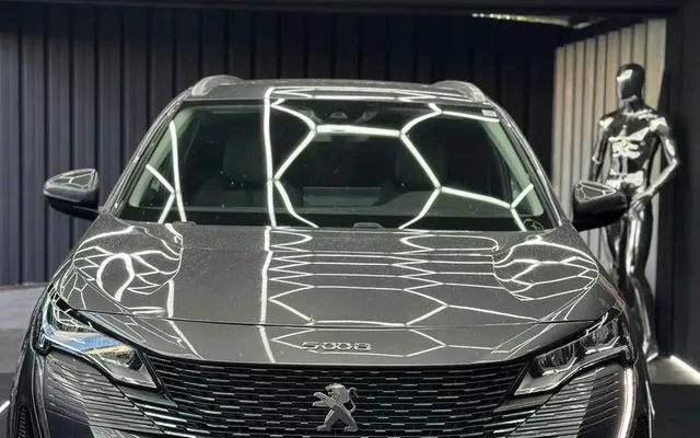 Peugeot 5008 BlueHDI 130 EAT8 Allure Pack