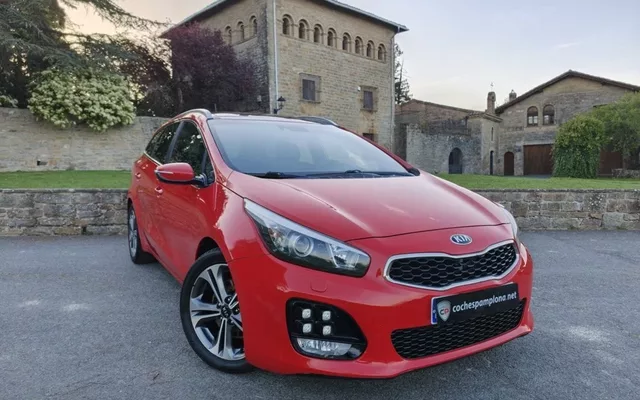 KIA Cee´d Cee´d SW 1.6CRDI VGT GT Line P. Lux. DCT 136 - 8500€ en Berrioplano/berriobeiti