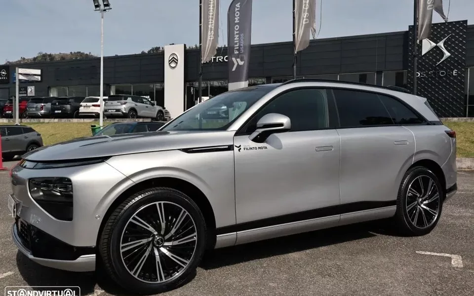Xpeng G9