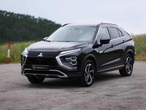 Vendido: MITSUBISHI Eclipse Cross Eclipse Cross PHEV Kaiteki 4WD - 17990€ en Santiurde de toranzo