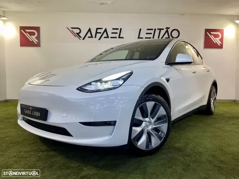 Tesla Model Y Long Range Tração Integral
