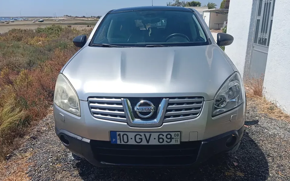Nissan Qashqai 1.5 dCi Tekna Premium Pele Preta 17