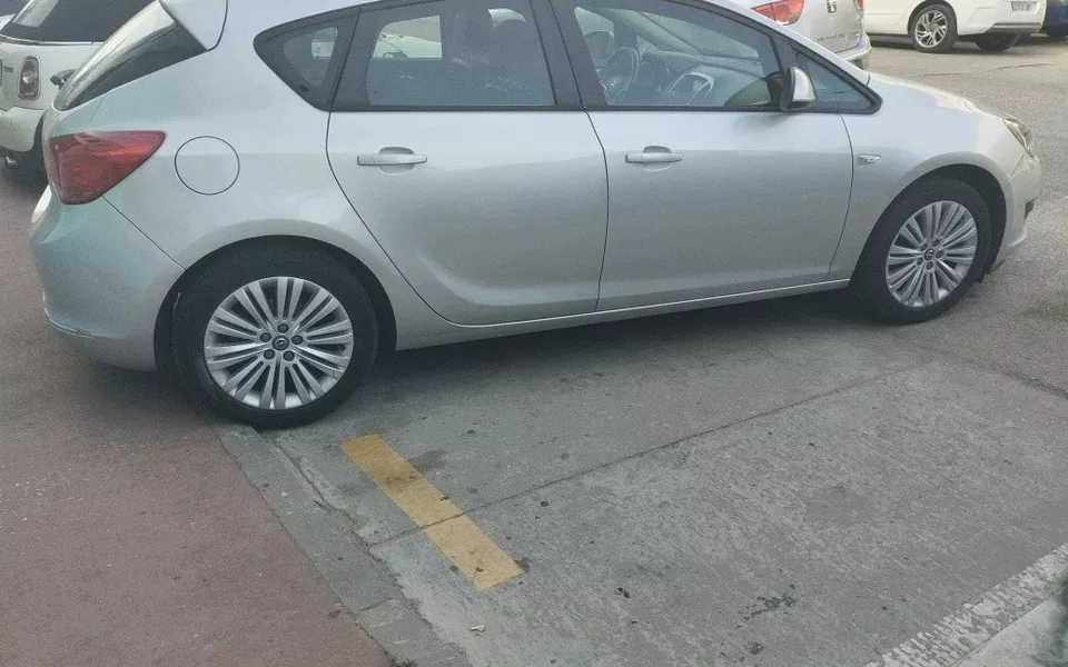 OPEL Astra Astra 1.6 Selective