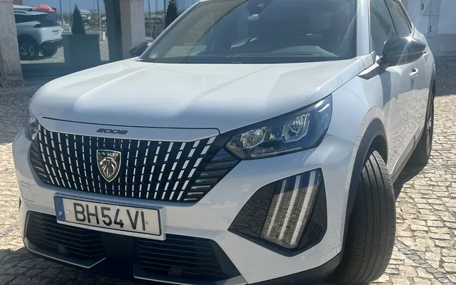 Peugeot 2008 1.2 PureTech Allure