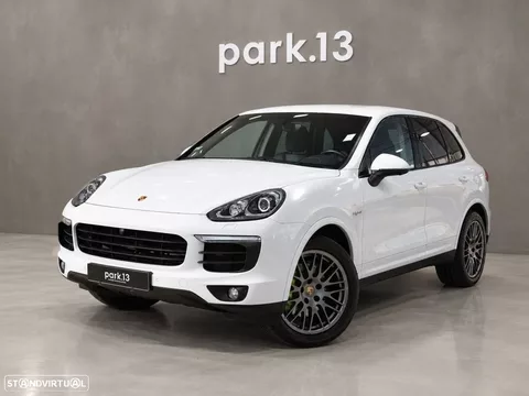 Porsche Cayenne S E-Hybrid Platinum Edition