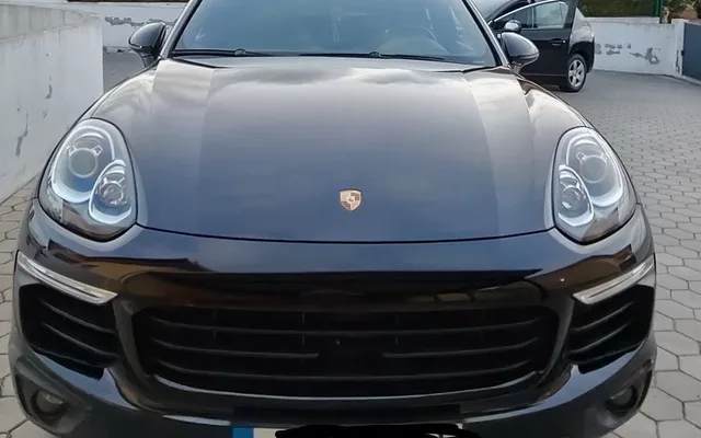 Porsche Cayenne Tiptronic S