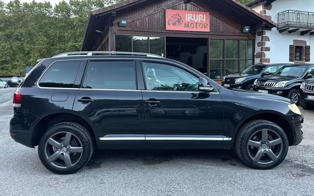 VOLKSWAGEN Touareg Touareg 3.0TDI Individual Tiptronic