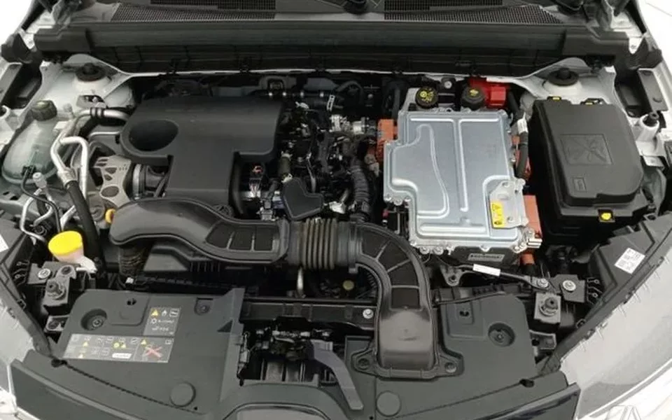 RENAULT Arkana RS Line E-TECH Híbrido 105kW(145CV) -SS