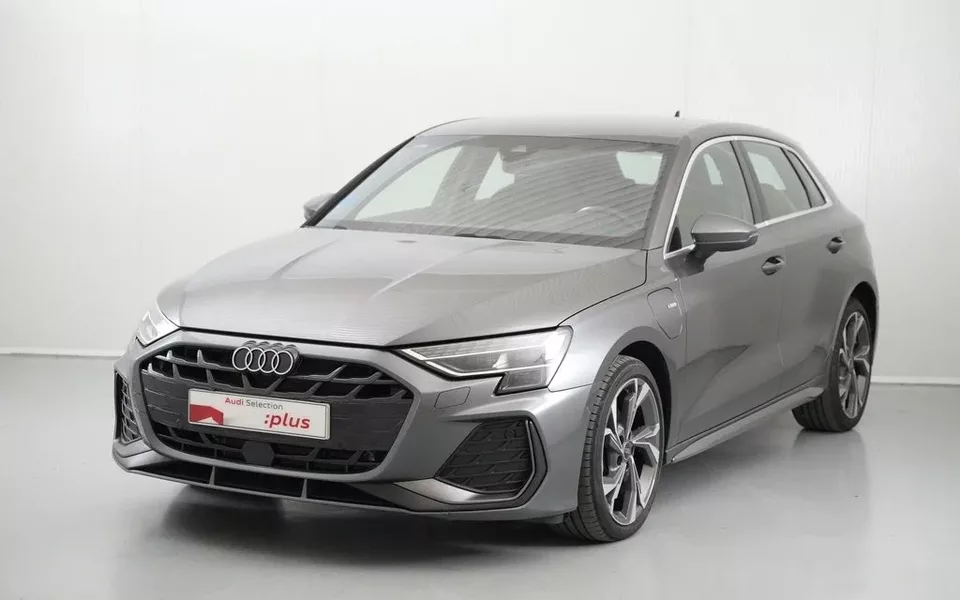 AUDI A3 A3 Sportback TFSI e Genuine S tronic 150kW - 37300€ en Tortosa