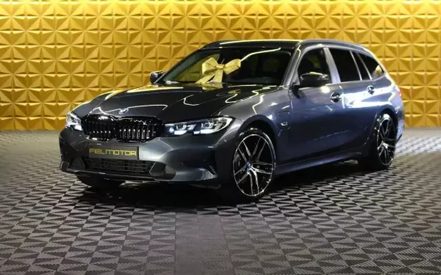 BMW 320 2022 e Line Sport Auto