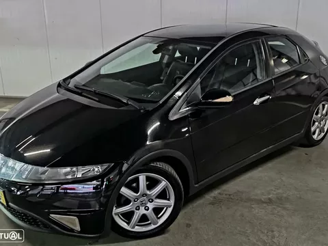 Honda Civic 1.8 Sport