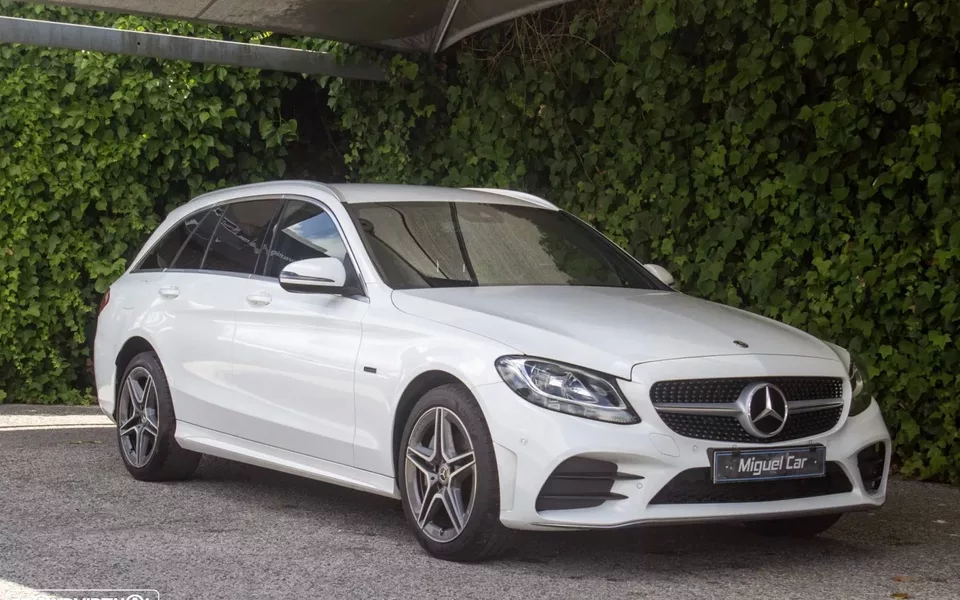 Mercedes-Benz C 300 de AMG Line