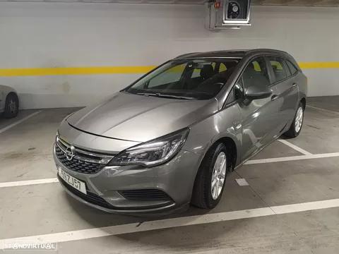 Opel Astra Sports Tourer