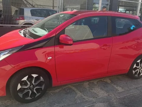 TOYOTA Aygo Toyota 1.0 70 x-play