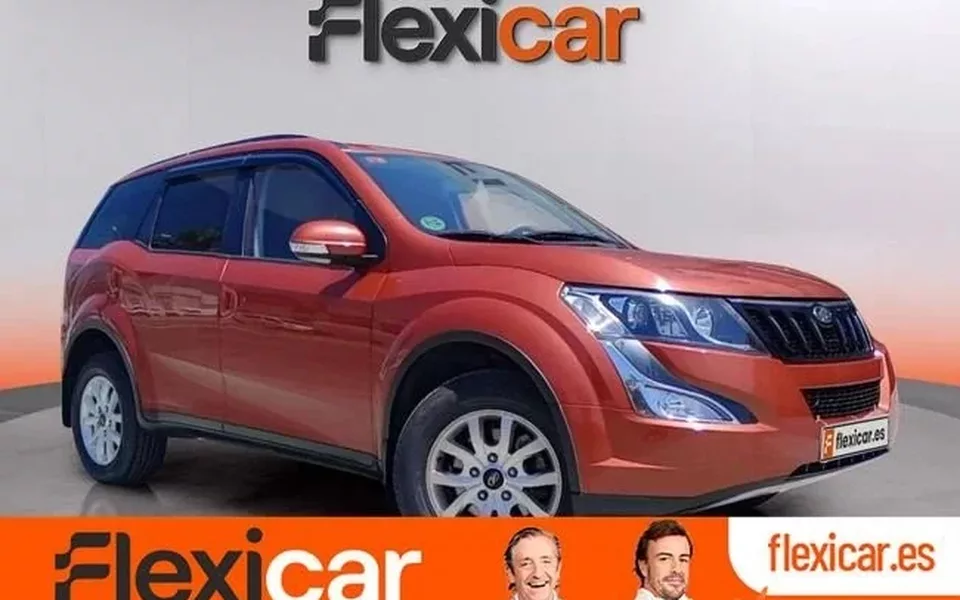 MAHINDRA XUV500 AWD (4X4) W8 - 7 plazas