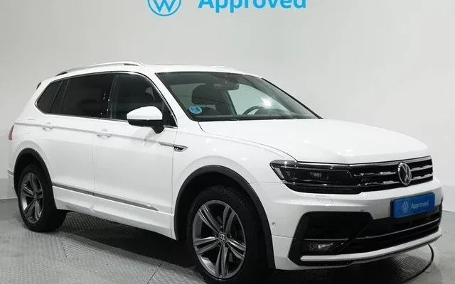 VOLKSWAGEN Tiguan Tiguan Allspace 2.0TDI Sport 4M DSG 147kW