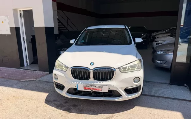 BMW X1 X1 sDrive 18dA Business