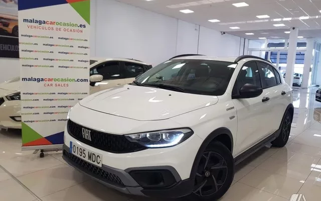 FIAT Tipo Tipo 1.0 GSE Cross