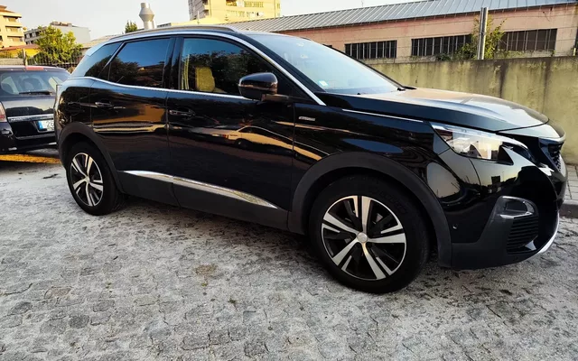 Peugeot 3008 1.5 BlueHDi GT Line EAT8