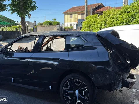 BMW iX xDrive50