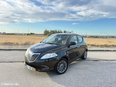 Lancia Ypsilon 1.2 S&S Platinum