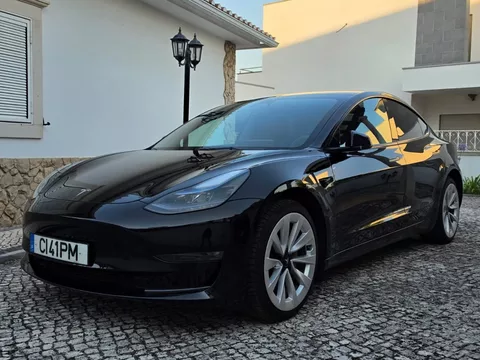 Tesla Model 3 Long Range Tração Integral