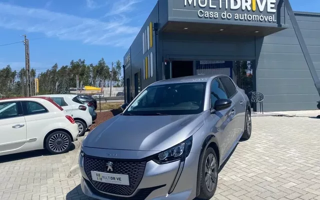 Peugeot e-208 50 kWh Allure