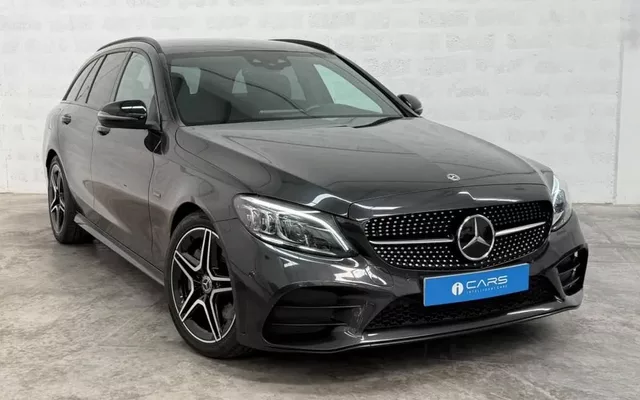Mercedes-Benz C 300 de AMG Line