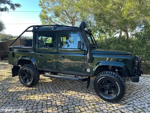 Land Rover Defender 110 Crew Cab E