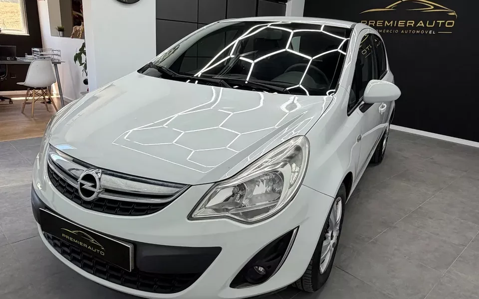 Opel Corsa 1.2 Cosmo Easytronic